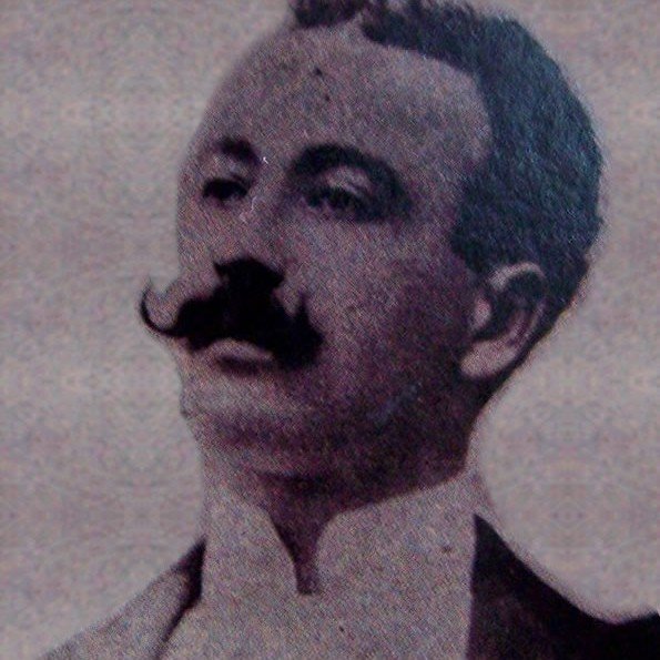 Retrato de Juan Ramón Molina